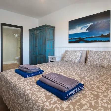 Дом отдыха Sea Views In Los Ancones Коста-Тегисе