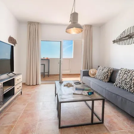 Дом отдыха Sea Views In Los Ancones Коста-Тегисе